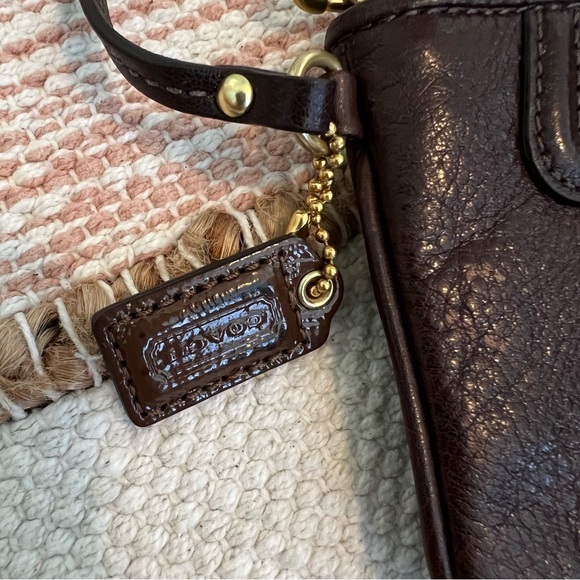 Coach Dark Brown Leather women’s Wristlet with gold accents - Picture 5 of 8